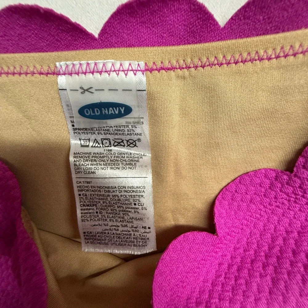Girls Old Navy Scallop Bikini Swimsuit Set Pink Textured Size L 10 12 Youth